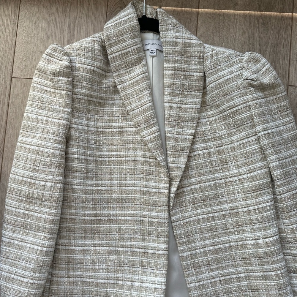 Tweeted blazer